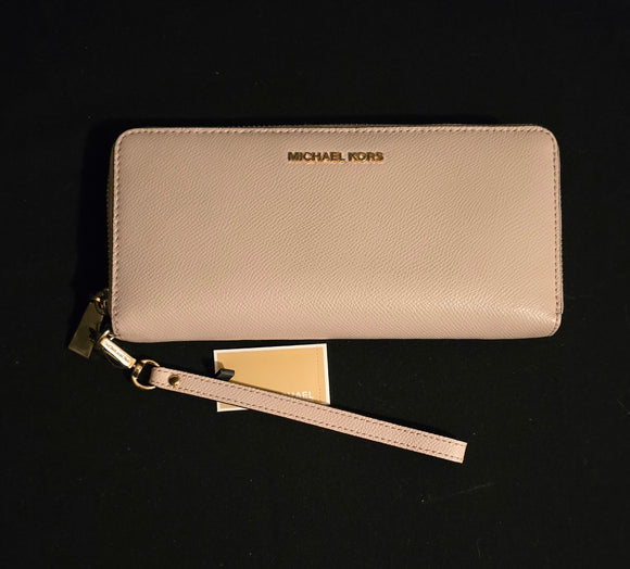 DEAL OF THE DAY Michael Kors Jet Set Travel LG Continental Taupe Wallet Wristlet Clutch