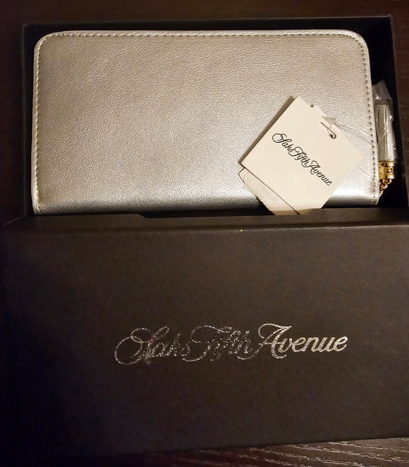 Saks Fifth Avenue Vintage Leather Wallet Organizer Clutch